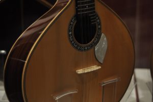 Guitarra portuguesa