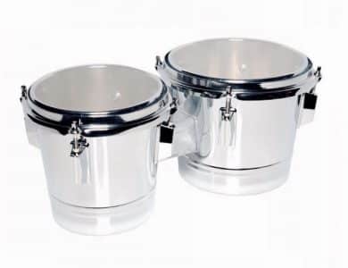 Bong&oacute; met&aacute;lico cromado, de aspecto similar a unos timbales peque&ntilde;os