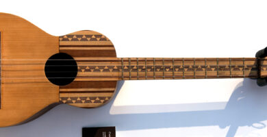 Cuatro venezolano, instrumento de cuerda de cuatro cuerdas